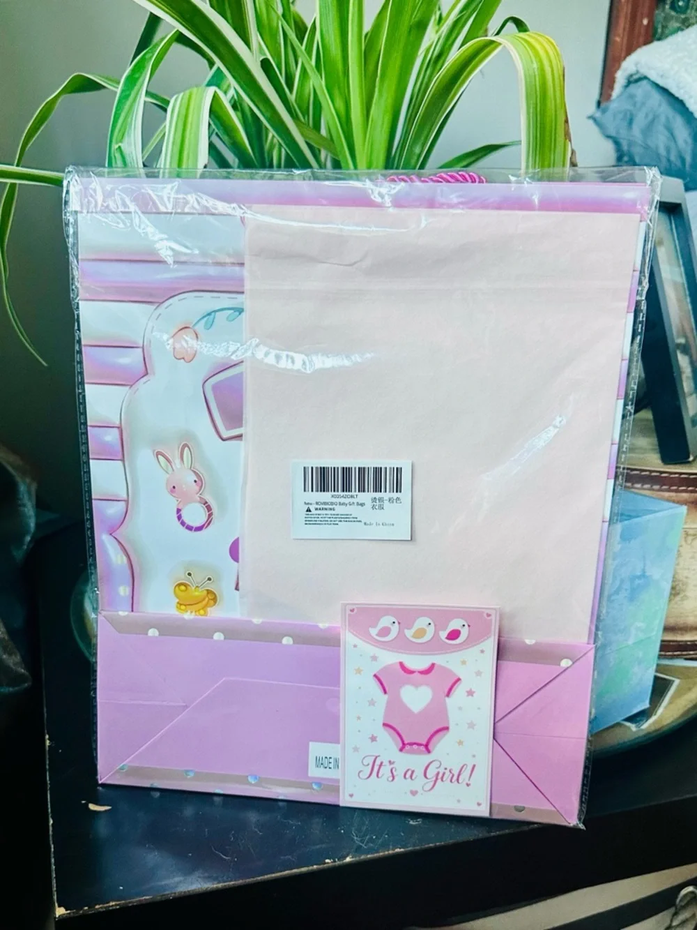 Baby Girl Foil Onesie Gift Bag – Pink Design with Tissue & Card